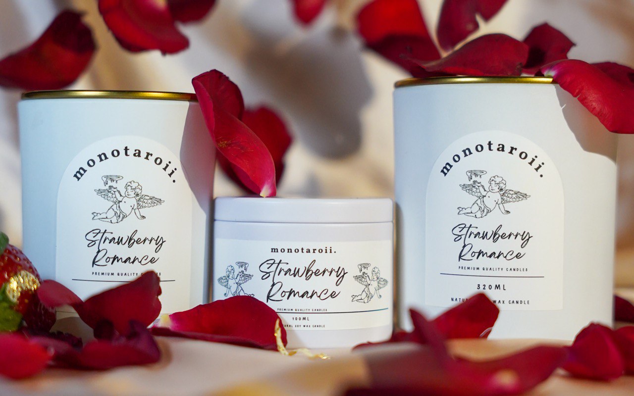 Strawberry Romance Candle